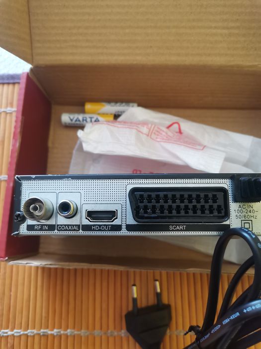 OPTICUM NYTROBOX NS dekoder tuner HD TV techn. DVB-T2 H.265 HEVC i DVB