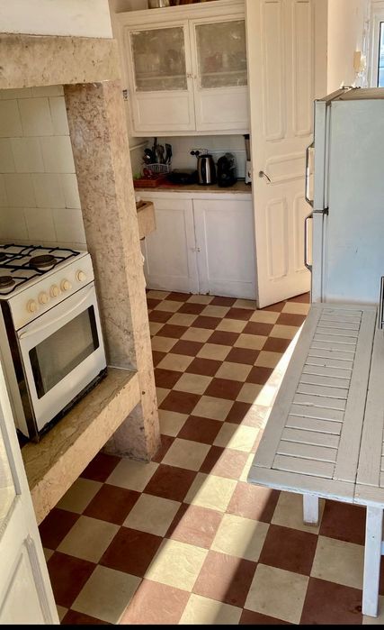 Quarto para arrendar
