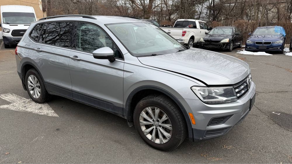 Розборка VW Tiguan 2 Allspace 2017 USA 2.0 DGU бензин запчастини тігуан 2 шрот тигуан 2.0 тсі