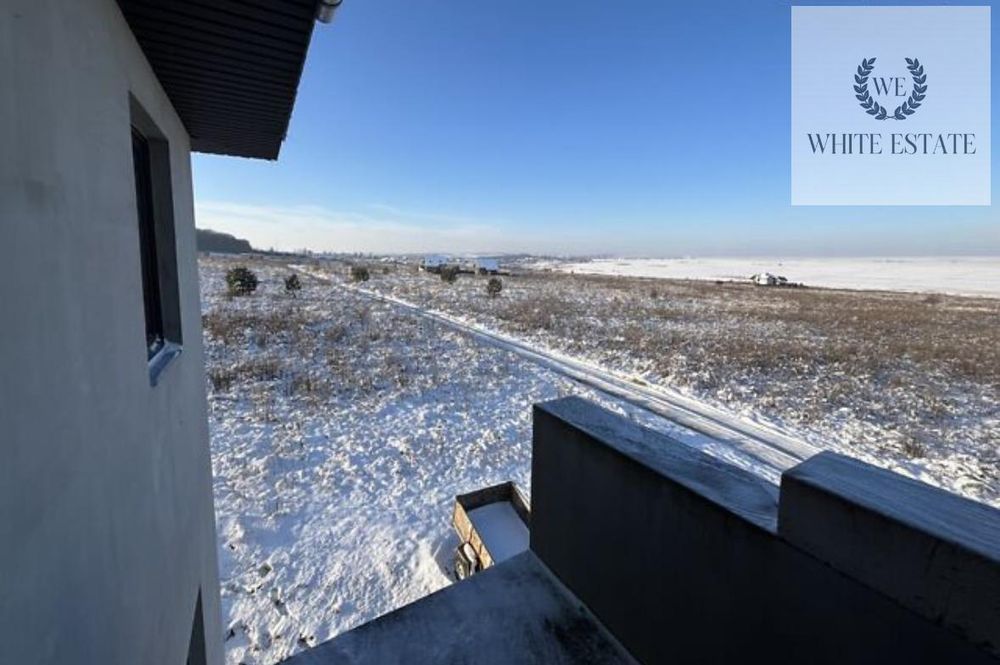 Продаж 2 поверхового дуплекса у с. Чистилів