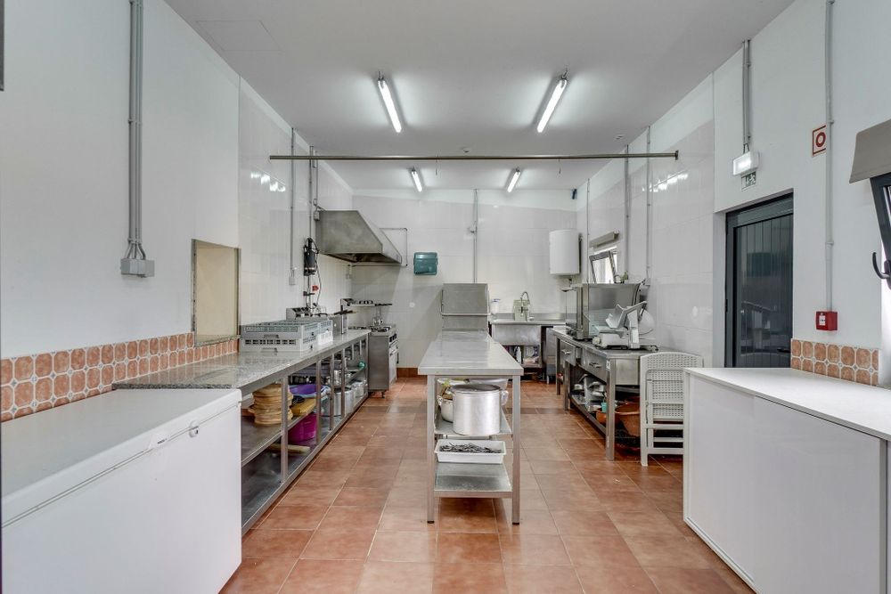 Quinta de eventos + Moradia T3 Santo Tirso