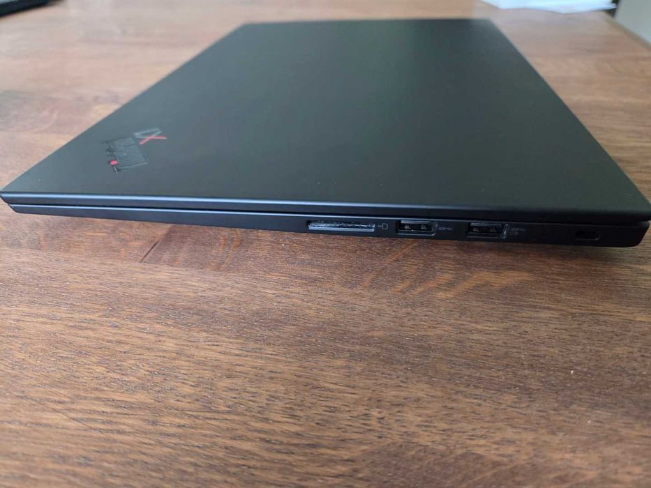 Lenovo X1 Carbon Extreme Gen3 GTX 1650 Ti