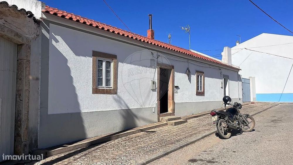Moradia T2 para venda