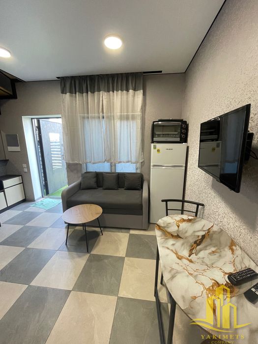 Оренда 1но кімнатного таунхауса! Білогородка! Власний дворик!