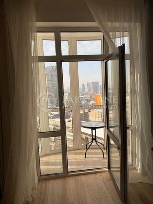 Центр евроремонт купить Скоропадського Толстого  39