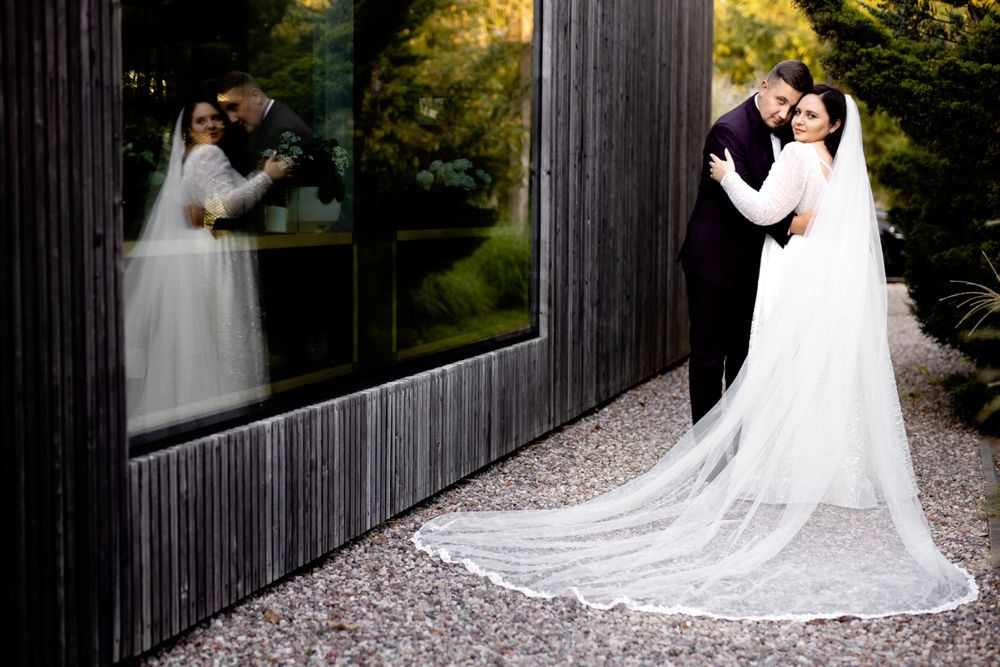 Sprzedam piękną suknię ślubną