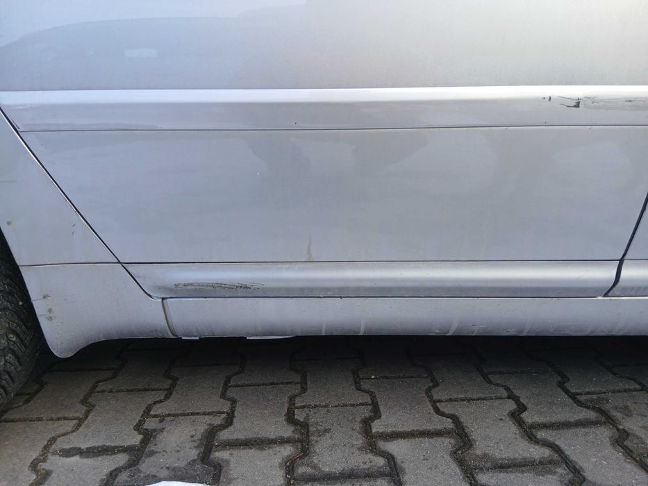 Drzwi Audi A6 C5 LY7Q prawy przód tył sedan avant Rybnik