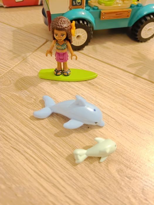 Zestawe lego friends food truck z sokami 41397