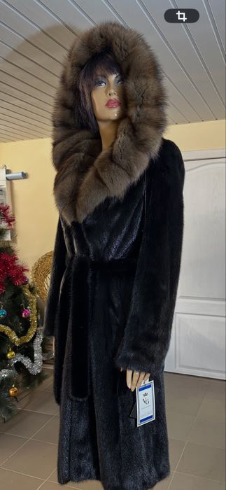 Рр с-м. 44-46. Норковая шуба BlackGlama капюшен SOBOL
