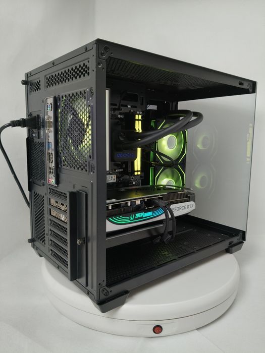 Komputer Gamingowy 9800X3D,RTX 5080,32 GB DDR5,SSD,Win 11,USDT