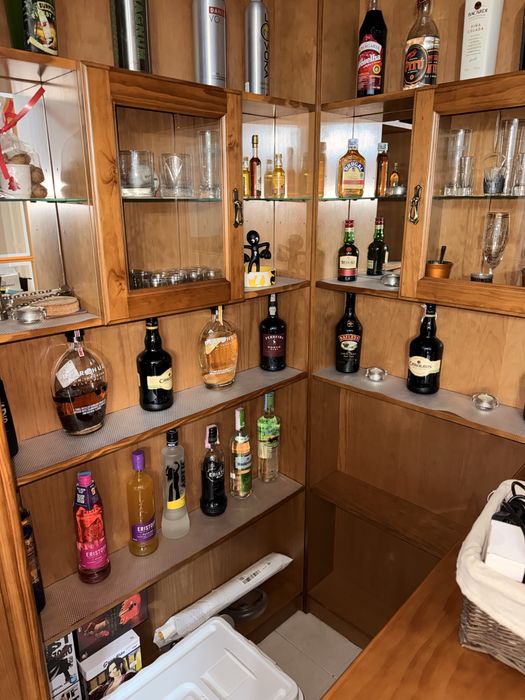 Mini bar de canto
