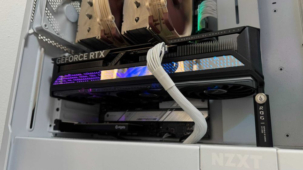 RTX 5070 Ti ROG Strix Gaming OC 16GB