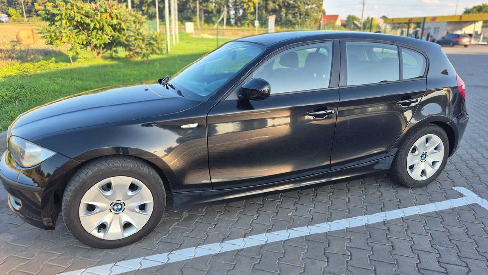 Продам автомобіль BMW 116i