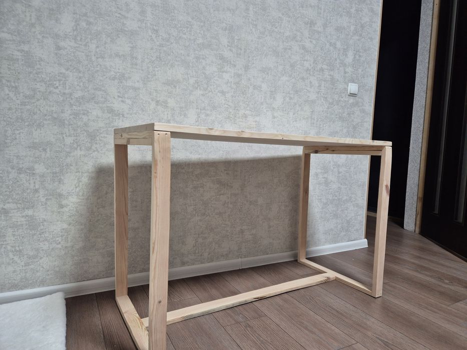 Cосновий стіл,  стиль лофт