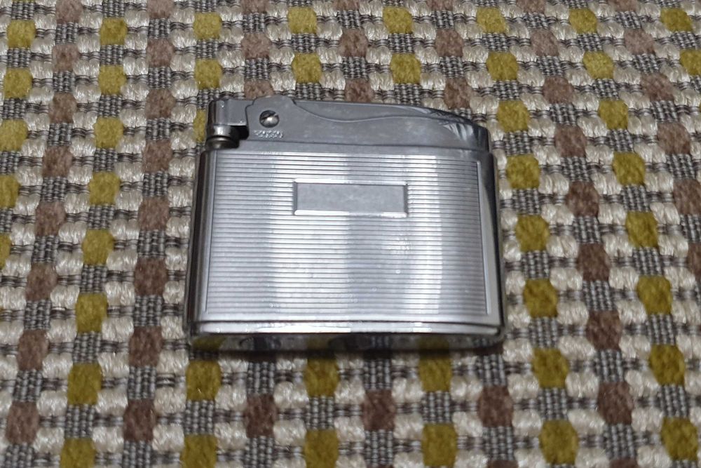 Isqueiro Ronson Adonis, a gasolina, Anos 50 - Made in England