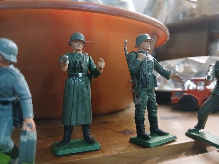 Antigos soldados plástico Starlux