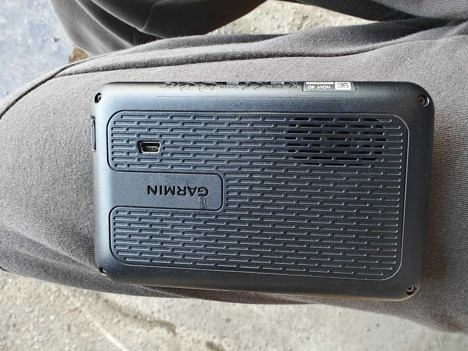 Навігатор Garmin Nuvi 40