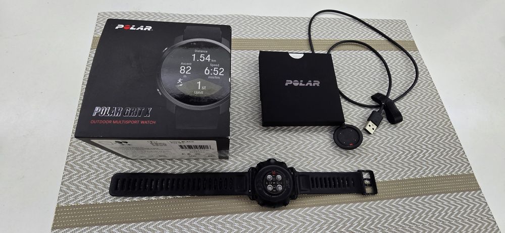 Sprzedam zegarek Polar Grit X