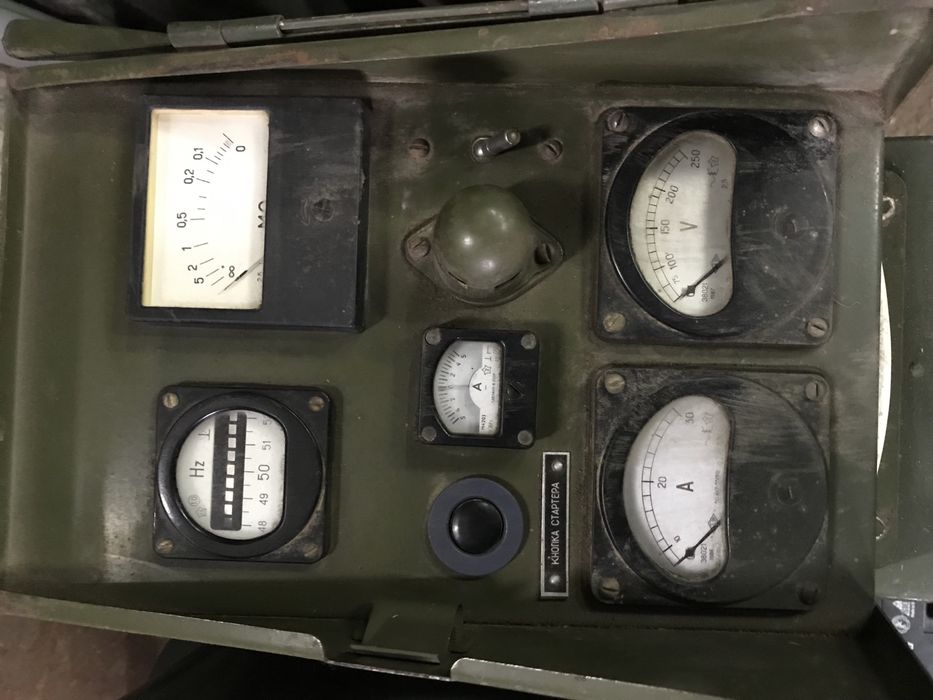 Продам военную электростанцию на 4 кВт 220v