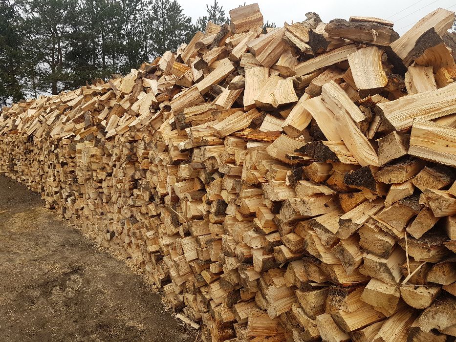 drewno do kominka kominkowe