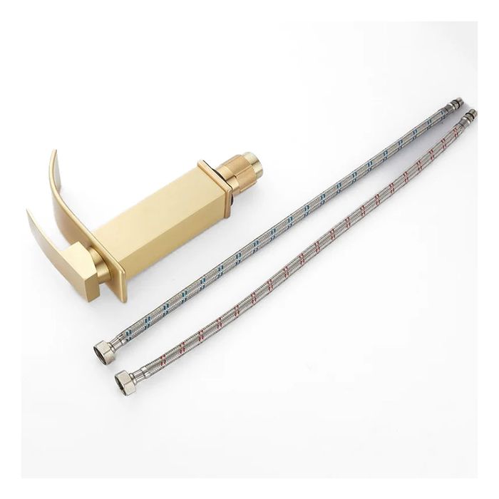 Luksusowa Bateria Umywalkowa Wodospadowa Złota