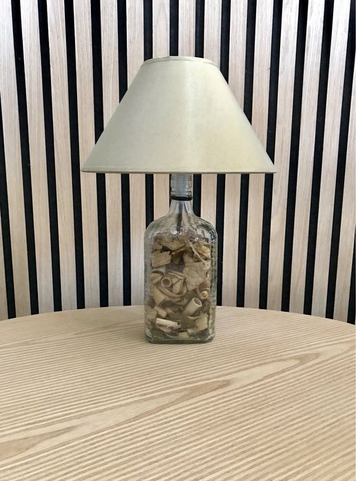 Candeeiro mesa Garrafa Licor luz Led Calida recheio Sachet