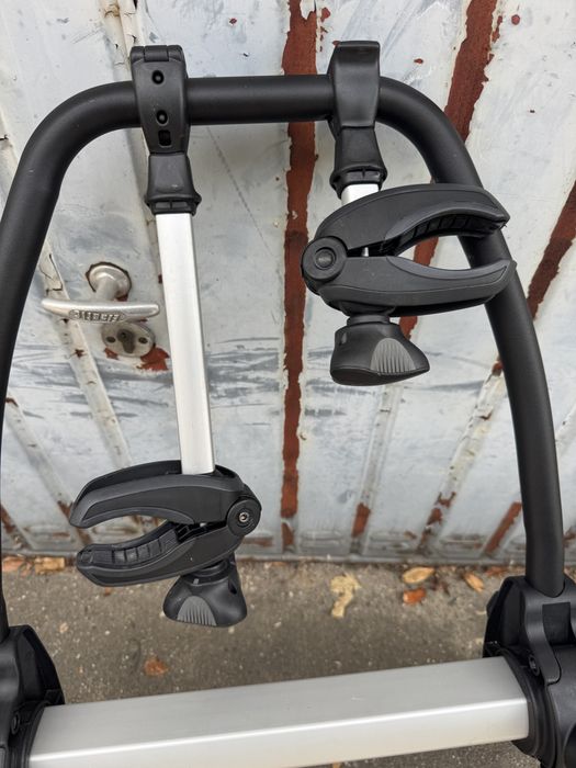 Велоплатформа велобагажник велокріплення на задню дверку ляду Thule Outway Platform 993001