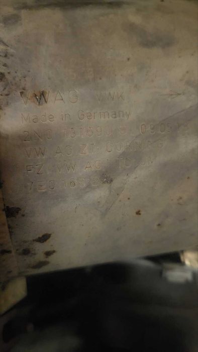 Сажовий фільтр Вихлопна Каталізатор VW Crafter II 2.0 tgi 2N0131690