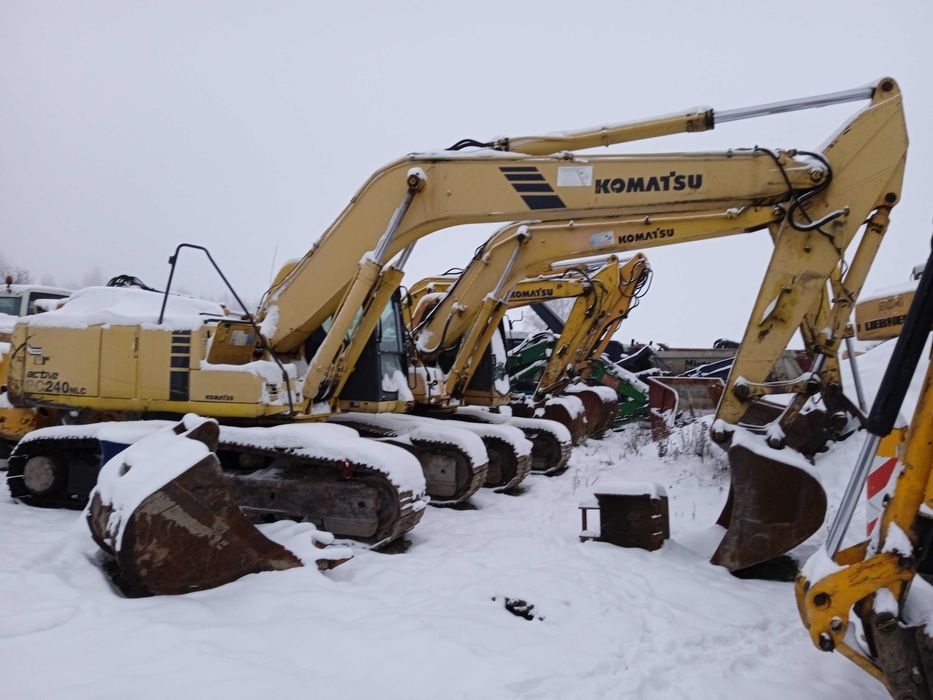 Koparko kołowa KOMATSU 210