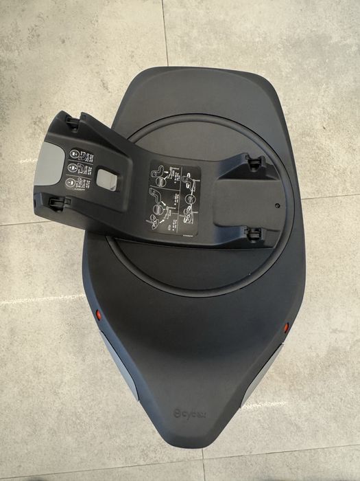 Fotelik Cybez G Cloud i-size