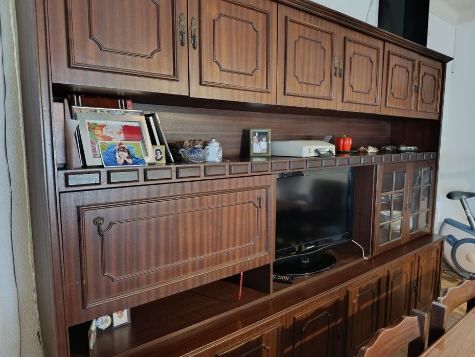 Movel de  sala , em bom estado