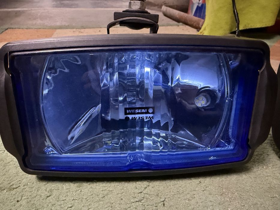 Halogeny światła dalekosiężne