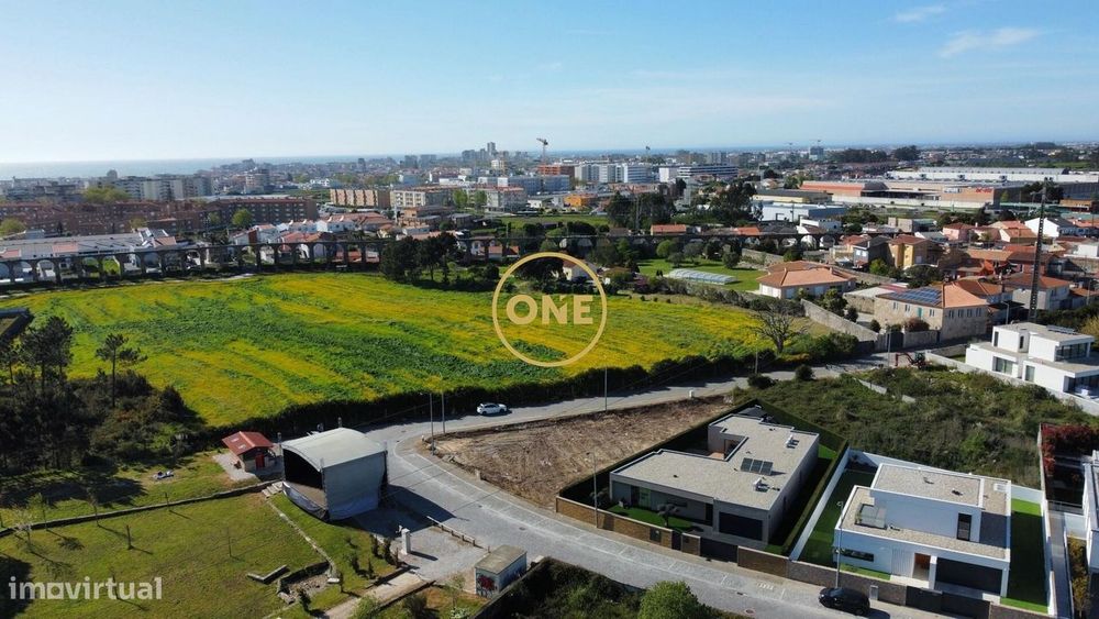 866 m² Plot | Póvoa de Varzim | €289,000.00