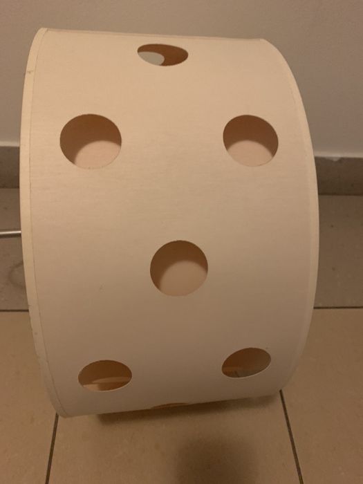 Lampa pokojowa ecru piekna nowoczesna