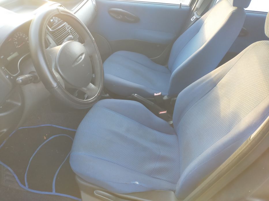Fiat punto ano 2002
