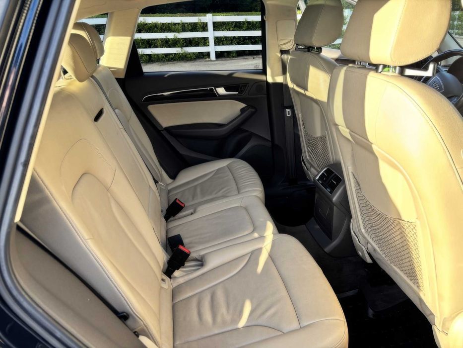 Audi Q5 quattro Premium Plus      2014