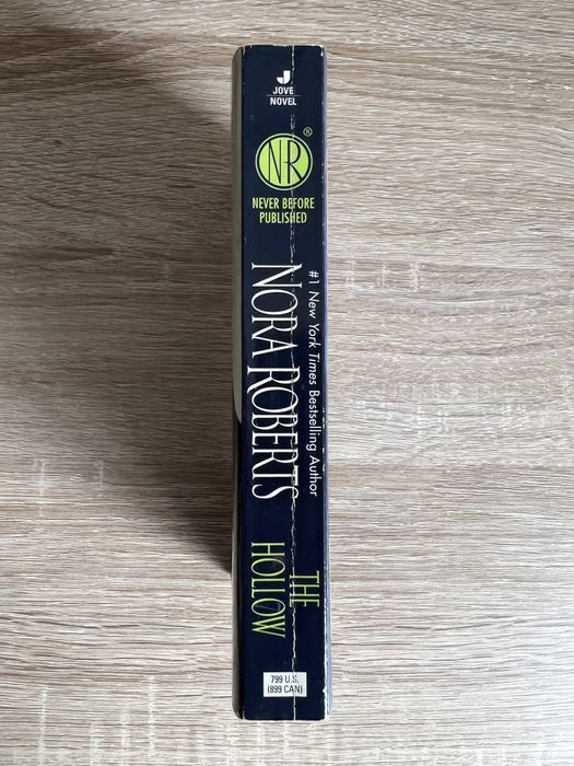 The Hollow - Nora Roberts