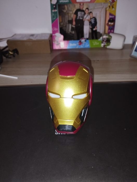 Culuna de som homem de ferro.