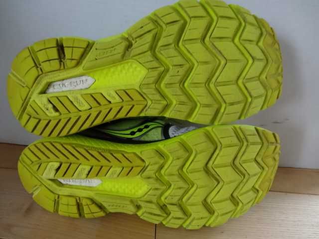 Buty SAUCONY TRIUMPH ISO 3 roz 42,5 Bieganie Sportowe