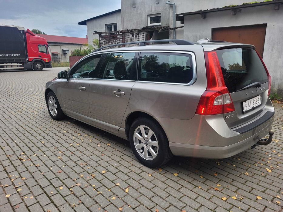 Volvo v 70 2012 polift 2.0d 3 5 cyl.