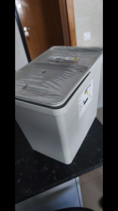 Caixote com tampa ikea 22 litros HÅLLBAR
Caixote c/tampa