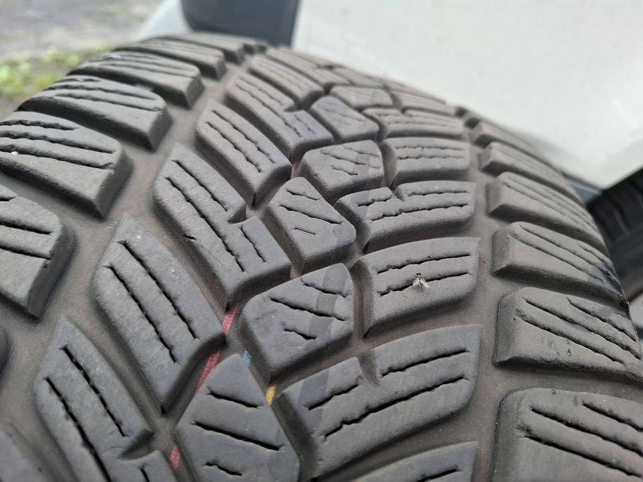 Opona Zima Fulda 225/45/17 Pojedynka