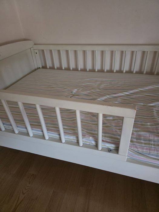 Łóżeczko, łóżko 140/70 z materacem