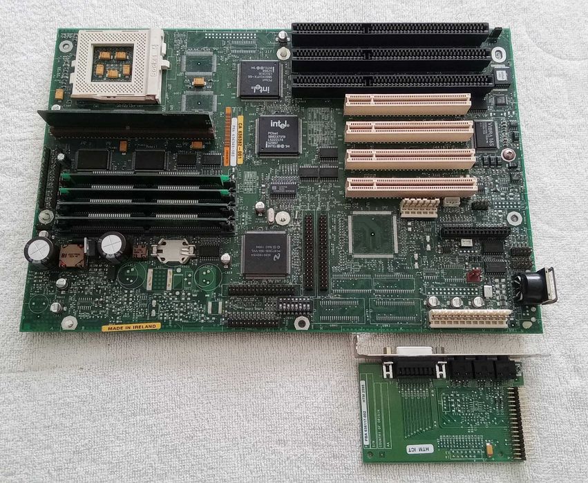 [PC Vintage] Motherboard Intel Socket 5 + 16 mb RAM64171308351489121