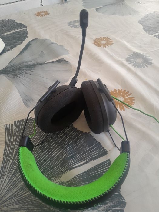 Fones Razer muito bom som