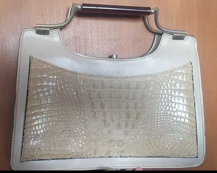 Mala vintage de pele