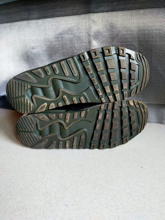 Buty sportowe Air Max Moro 40 jak nowe