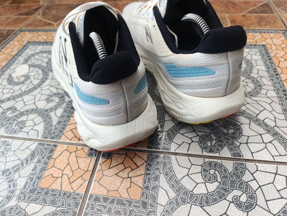 New Balance 42.5-43p. чоловічі літні кросівки.