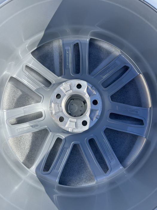 5/112 R20 Диски Audi RS6 , A6 , E-Tron , Q5