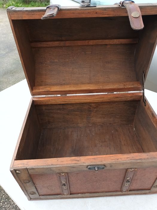 Baú em muito bom estado